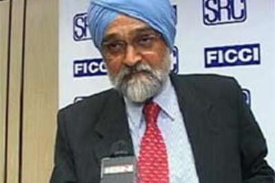 Good work environment can retain IIT faculty: Montek