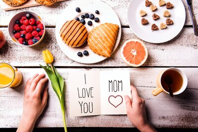Mother’s Day 2021: Quick Recipes To Surprise Your Mom On Mother's Day