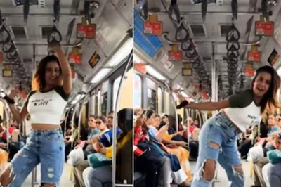 Watch: Woman, Aboard Delhi Metro, Dances To Stree 2 Song Aaj Ki Raat