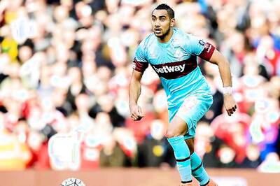 Manchester United boss Louis van Gaal accuses Dimitri Payet of diving in FA Cup tie