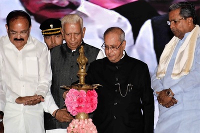 President Flags Off 11.3 km Stretch 'Metro Green Line' in Bengaluru