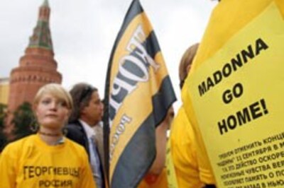Madonna gets flak from Russian Church