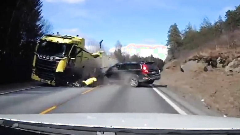 Brutal Head-On Truck Crash Proves Why Volvo Cars are so Safe, Driver Walks out Safe [Video]