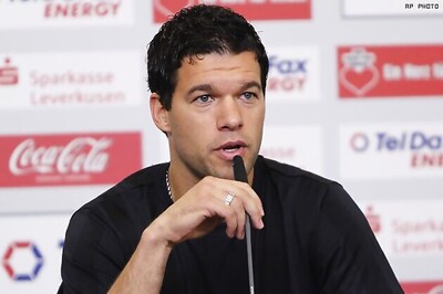 Ballack unhappy with Lahm's captaincy comments