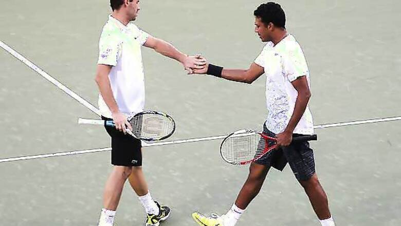 Bhupathi-Llodra win doubles title at Dubai Championships