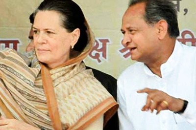 Pilot Will Fly The Coop, Has Only 18 MLAs, And Lumpen, Arrogant Supporters: What Gehlot Wrote for Sonia