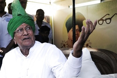 Android Phone Found in Former Haryana CM Om Prakash Chautala's Tihar Jail Cell
