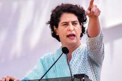 Massive Wave of Change Prevailing in Poll-bound MP, Says Priyanka; Slams BJP Govt on Corruption, Price Rise