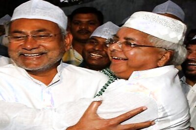 Bihar: Lalu, Nitish to share dais during poll campaign