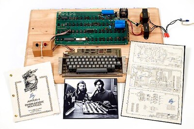 First Apple computer fetches $387,000 at auction