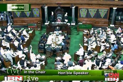 Quota bill faces obstacle from BJP, SP in LS