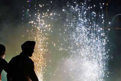 Firecracker Ban Flouted, AAP Govt Should Accept it Has 'Failed' to Curb Pollution: BJP