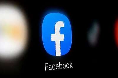 Facebook Blocks Group Critical Of Thai Monarchy Amid Government Pressure