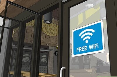 8 Easy Ways to Get Online Without Internet Service