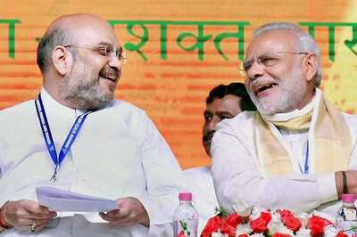 Chief Ministers of BJP-ruled States Give Presentations Before PM Modi, Shah