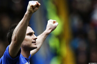 Hollins credits Ranieri for Frank Lampard's 200 goals