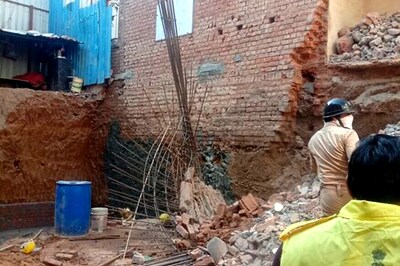 One dead, Three Injured as Wall of Under-construction Building Collapses in Delhi's CR Park