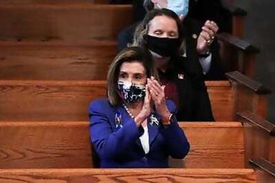 Pelosi says far from coronavirus deal; more talks with White House Saturday