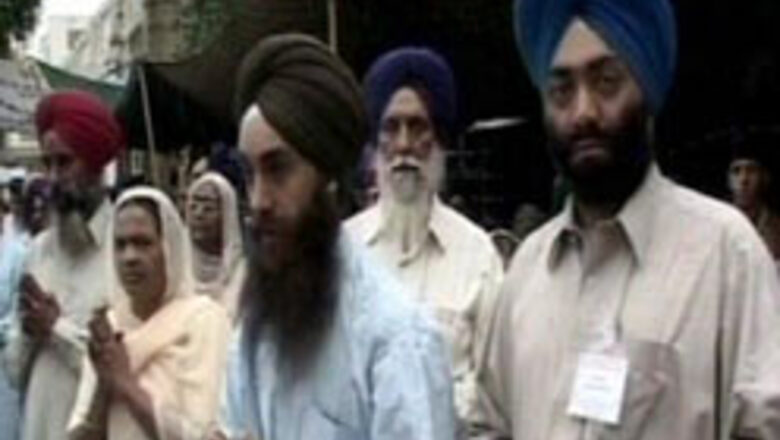 Guru Govind’s Kalgi lost in UK