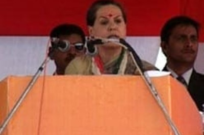 Sonia slams BJP as anti-aam admi