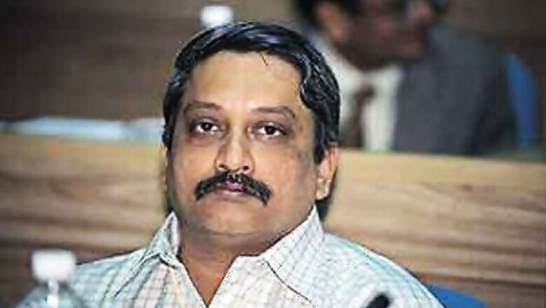 Congress shows Goa CM's remarks on mining in campaign; angers BJP