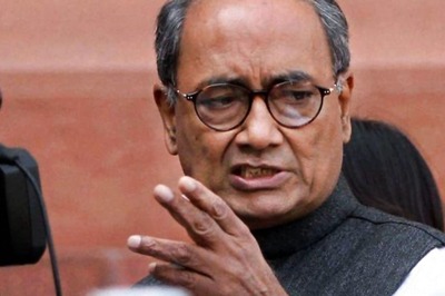 War of Words, 5 FIRs, Possible Arrest: Under Fire for Khargone Violence Fake Tweet, Digvijaya Singh's Troubles Rise