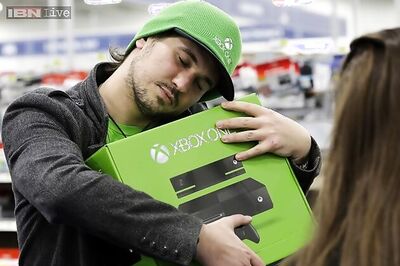 Microsoft slashes Xbox One price by $100, frees up Netflix, other popular apps