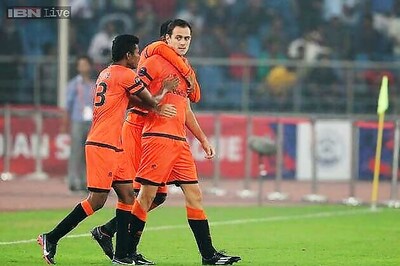 ISL: Delhi Dynamos get first win, hammer Chennaiyin FC 4-1