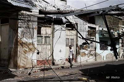 Hurricane Sandy poses 'worst case scenario'