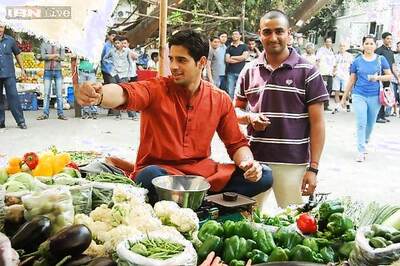 Sidharth Malhotra turns vegetable seller for 'Mission Sapne'