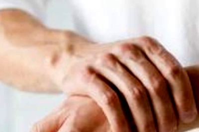 What Are The Warning Signs of Arthritis And How To Control Joint Pain