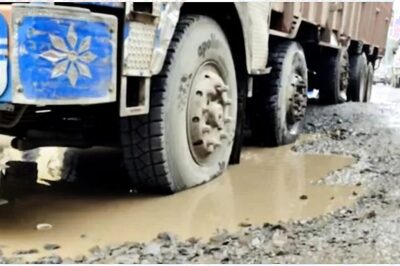In Bengal's Birbhum, Roads in Pathetic Condition Causing Jams Every Day