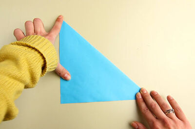 How to Make a Simple Origami Lotus Flower