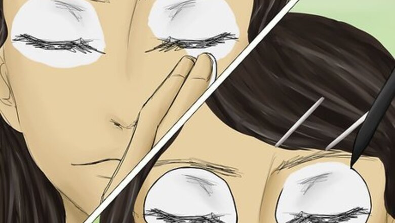 How to Apply Halloween Eye Makeup