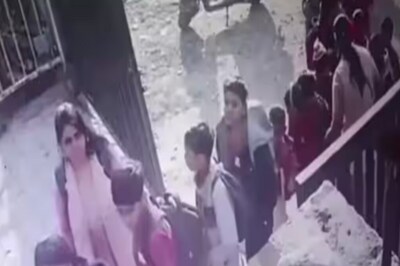 Queued Up, Waiting For Their Turn: CCTV Shows What Happened Before Vadodara Boat Capsized | WATCH