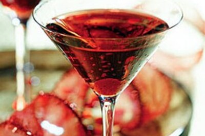 Amid rising sales, liquor coming out of closet in Kashmir