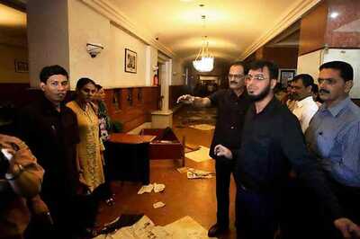 Alleged Sena men target Marathi daily office