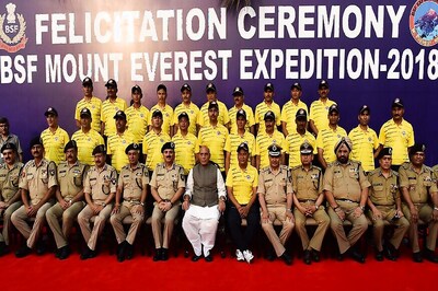 BSF Team Scales Mt Everest 4 Times in 2 Days, Brings 700kg Garbage on the Way Down