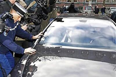 Strauss-Kahn held in French prostitution probe