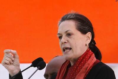 Sonia Gandhi wants to retire in 2016, says a book