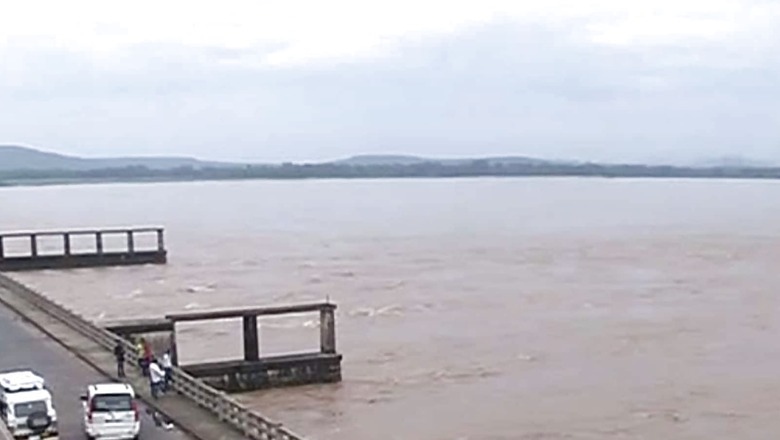 Heavy Rains Likely In Odisha, Low Pressure Area Over Bay Of Bengal Intensifies Into Depression