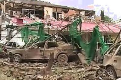 Explosive-laden vehicles seized in Pakistan, 5 arrested