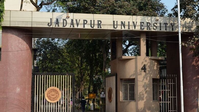 Days After TMC Men Thrashed Bengal Prof, Another From Jadavpur University Beaten Up by Ex-student