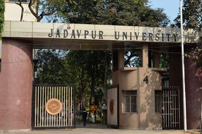 Days After TMC Men Thrashed Bengal Prof, Another From Jadavpur University Beaten Up by Ex-student