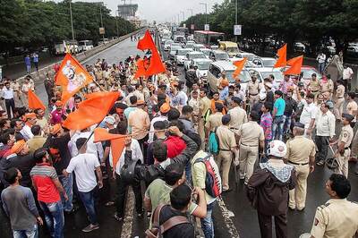Maharashtra CM Calls for an All-Party Meet to Resolve Quota Agitation