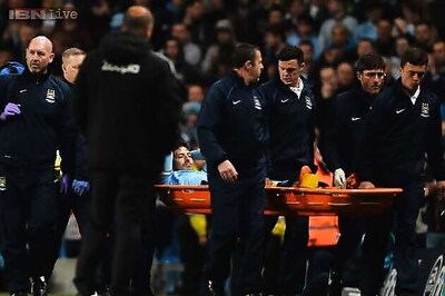 Manchester City sweat on David Silva's fitness for title race run-in