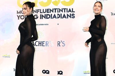 Sexy! Esha Gupta Bares It All in a Very Racy See-Through Gown, Hot Video Goes Viral; Watch