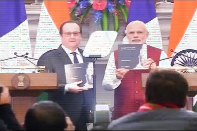 India and France ink MoU on purchase of Rafale, vow to fight terrorism