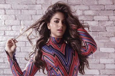 Shah Rukh Khan's Daughter Suhana's New Pic From New York City Goes Viral