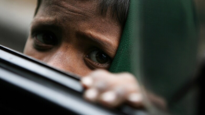 At least 3 lakh Children Forced to Beg on Indian Streets: Report